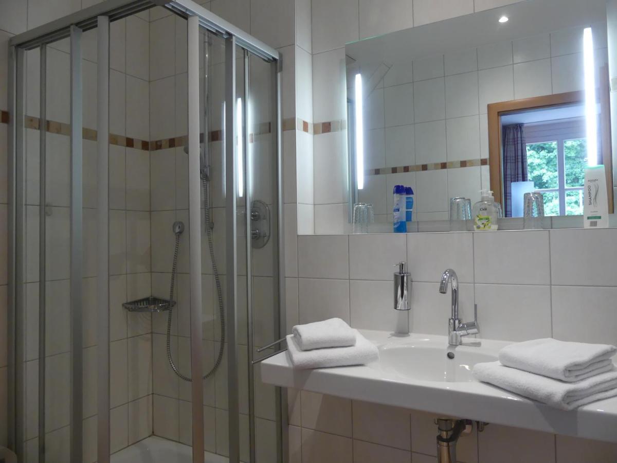 Landgasthaus Hotel Eggert Райне Екстериор снимка