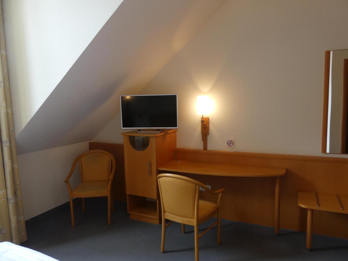 Landgasthaus Hotel Eggert Райне Екстериор снимка